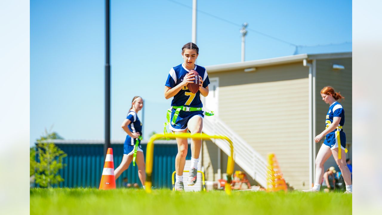 Houston Texans launch girls flag football league in collaboration with NFL  FLAG and Nike for student-athletes - ABC13 Houston