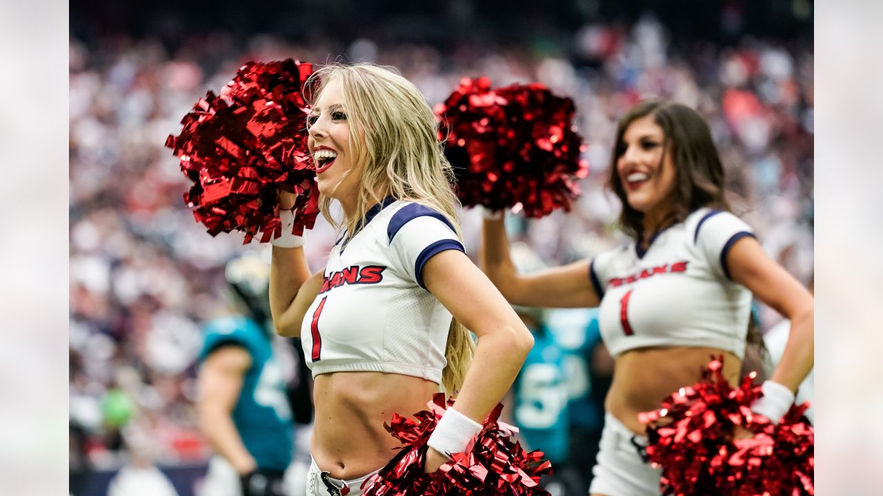 RULES: Cheer on the Jaguars as they take on the Texans