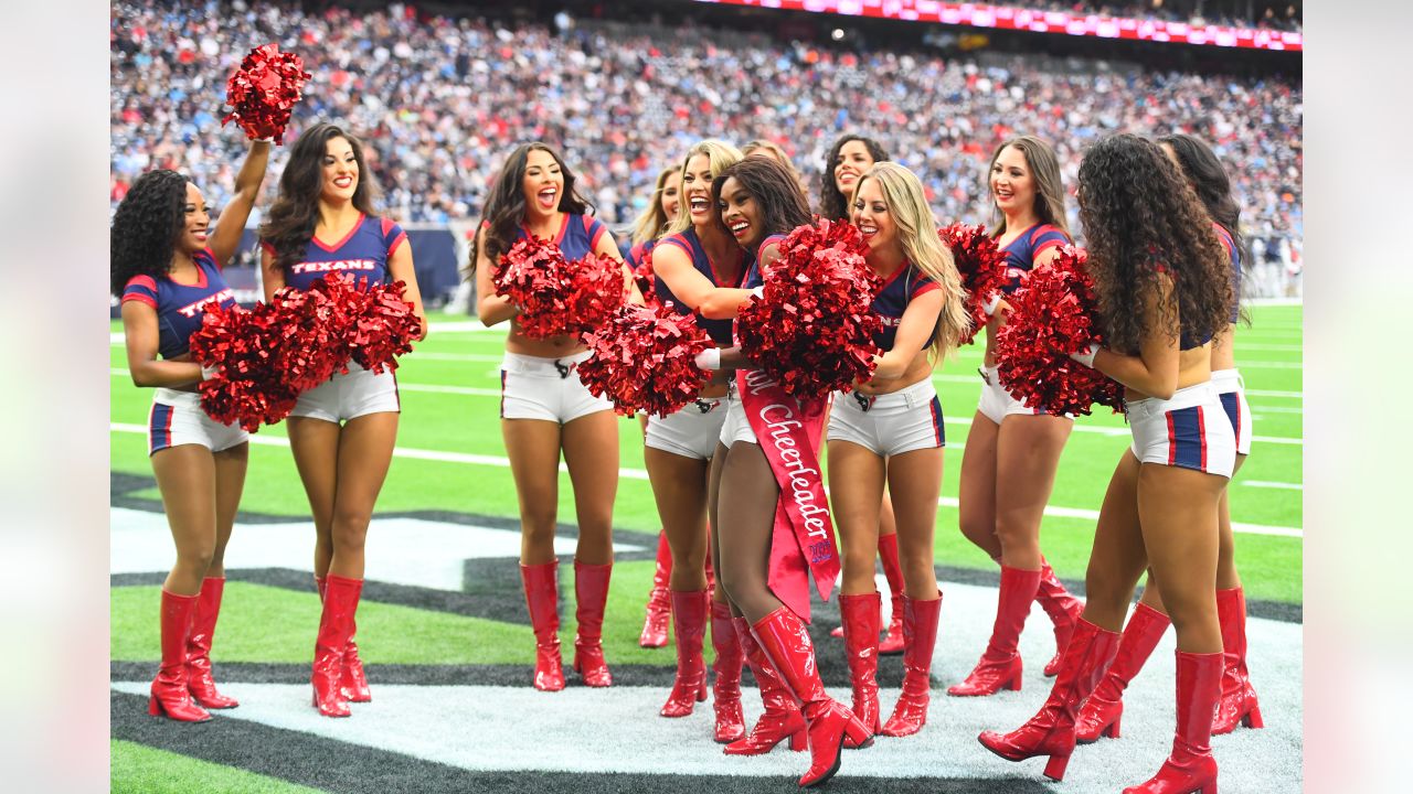 \ud83d\udcf8 | Houston Texans Cheerleaders at the 2022 Pro Bowl