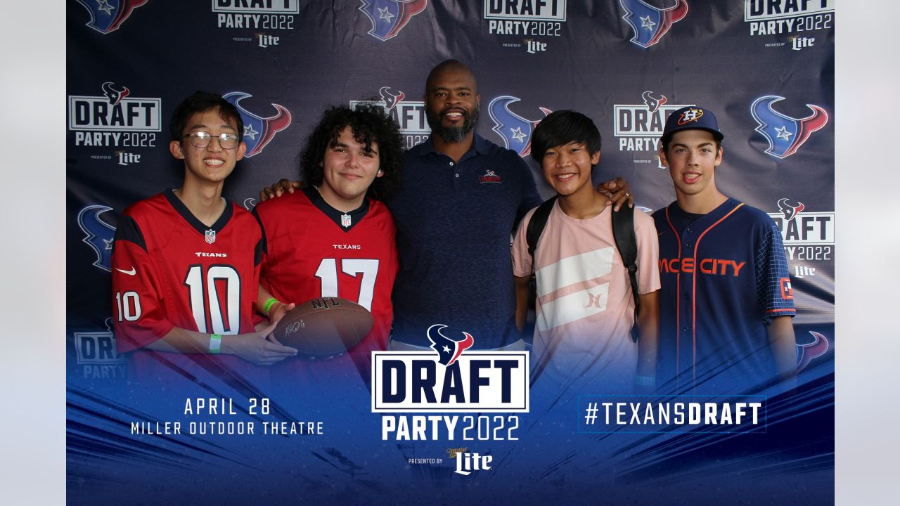 FREE PARTY: Houston Texans announce 2022 NFL Draft party that is open to  all fans