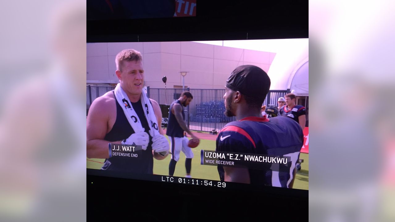 Vince Wilfork brings some Texas flavor - 2015 Hard Knocks: Houston Texans  Episode 4 