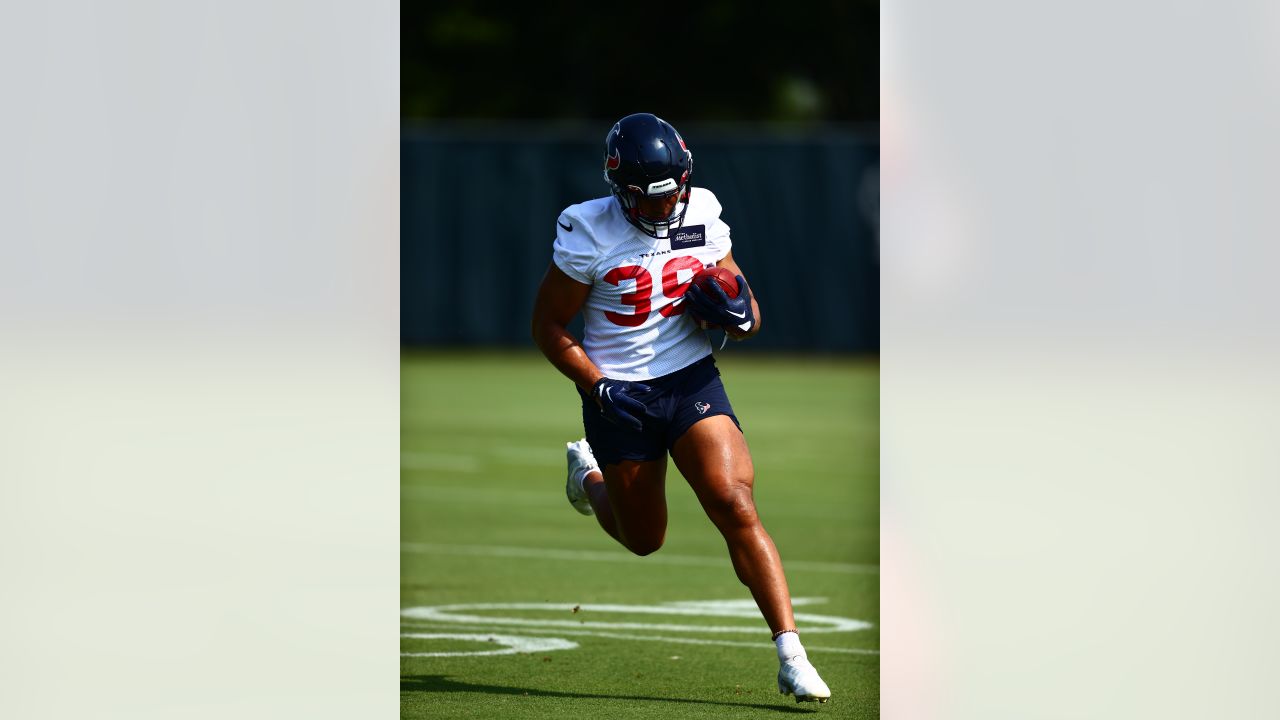 Final Spots at Running Back, Linebacker Among Texans Positions Up for Grabs