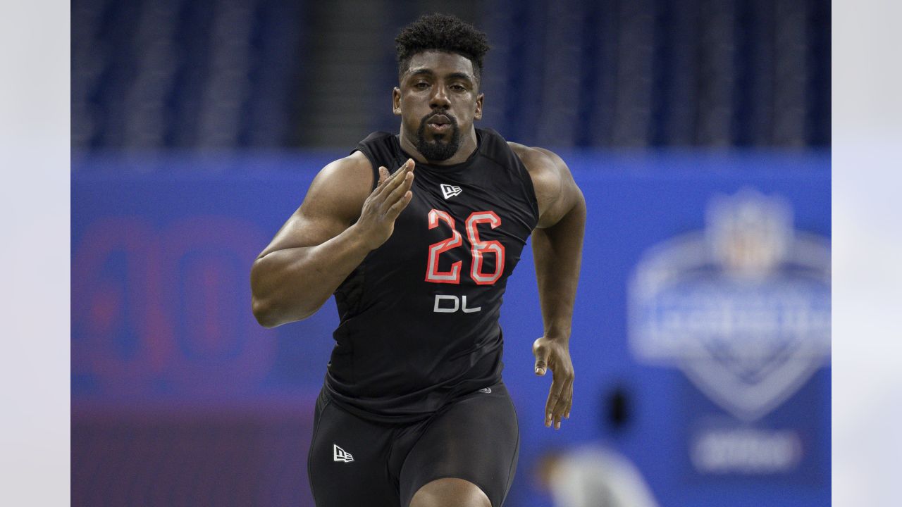 Houston Texans' Thomas Booker stretches during an NFL football rookie  minicamp practice Friday, May 13, 2022, in Houston. (AP Photo/David J.  Phillip Stock Photo - Alamy