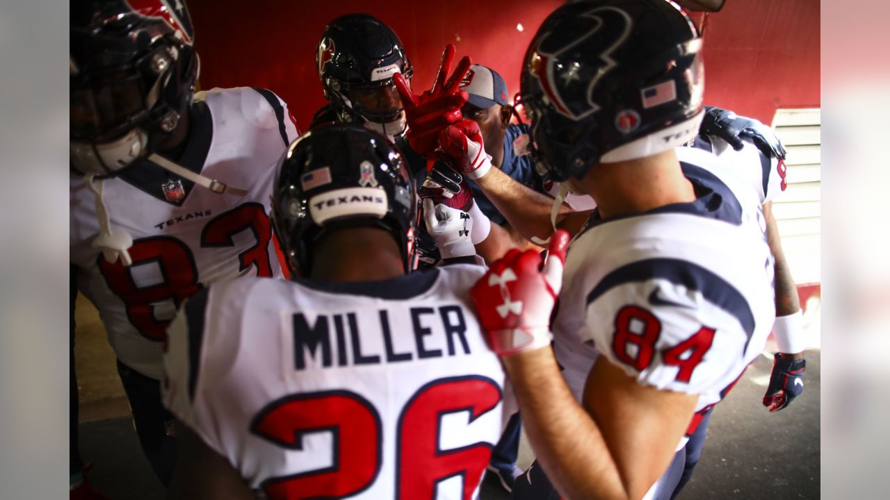 Houston Texans wide receiver DeAndre Hopkins (10) plays against the  Tennessee Titans in the second half of an NFL football game Sunday, Dec.  15, 2019, in Nashville, Tenn. (AP Photo/James Kenney Stock