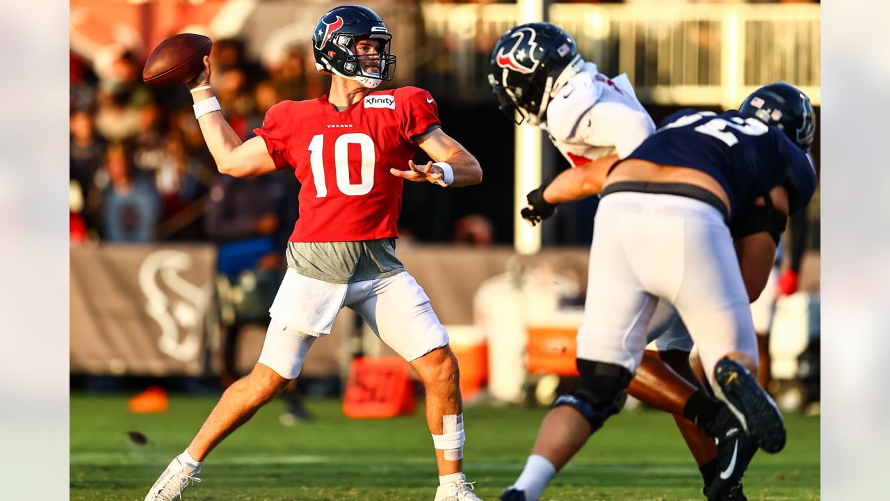 Texans' Lonnie Johnson explains switching jersey numbers