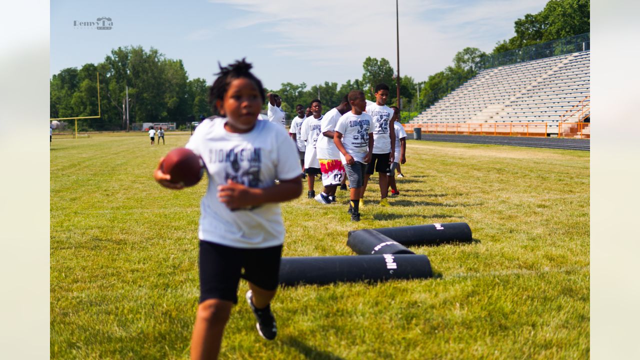 Houston Texans Lonnie Johnson, Jr., to host June 12 football camp in Gary