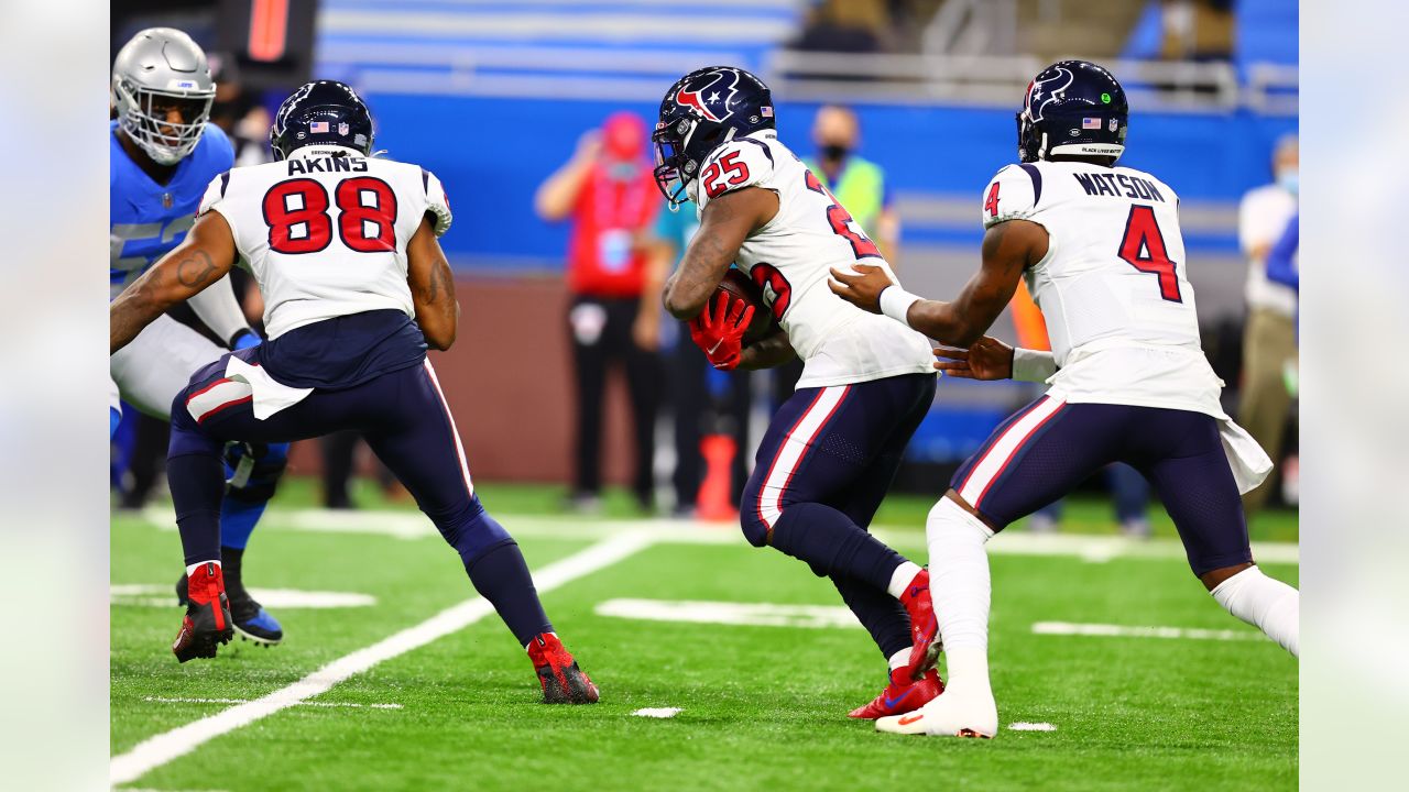 NFL Week 12: Thanksgiving Day Football Houston Texans vs Detroit Lions -  Hogs Haven