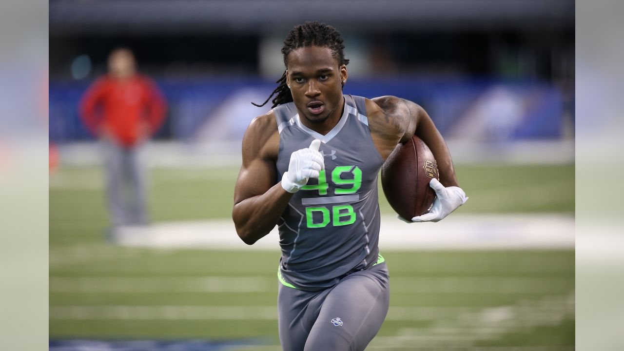 NFL Combine 2020 Day 1 FREE LIVE STREAM (2/27/20): Watch QBs, WRs, TEs  workout online