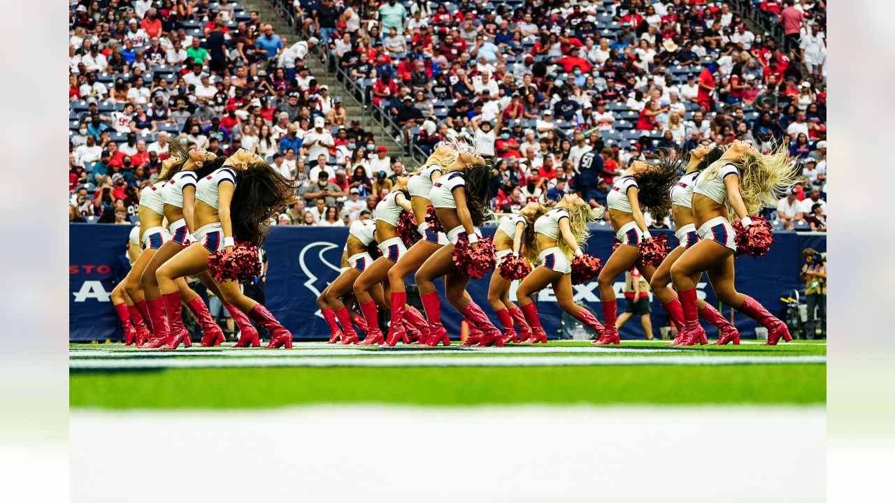 \ud83d\udd12 Cheer on the Jaguars as they take on the Texans