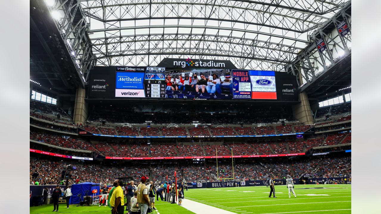 Texans to host up to 13,300 fans Sunday at NRG Stadium