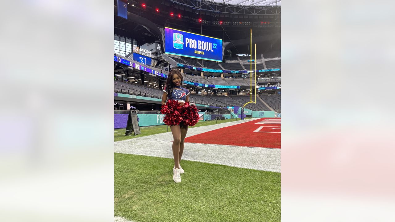 PHOTOS: 2022 Pro Bowl Cheerleaders