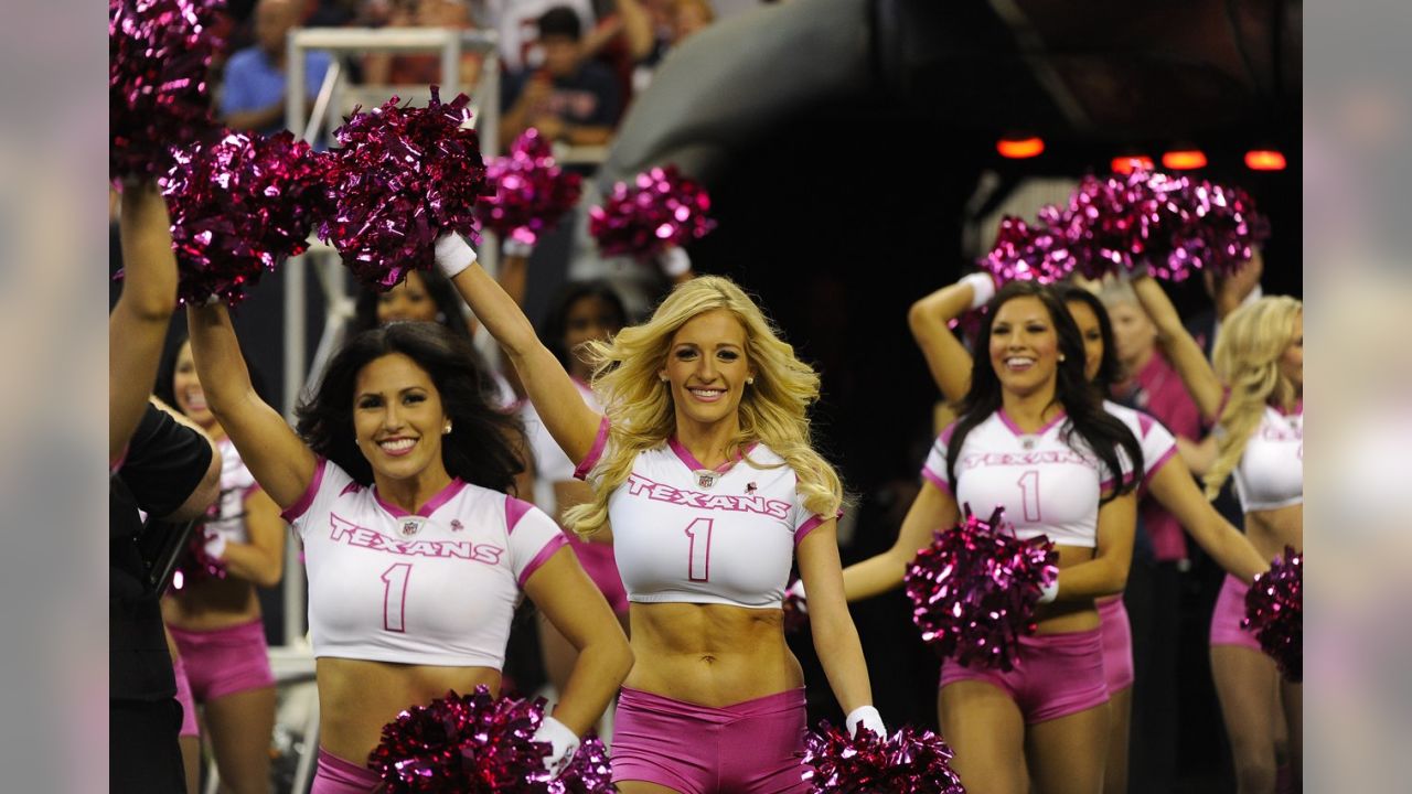 Houston Texans Cheerleaders looking amazing in their pink outfit