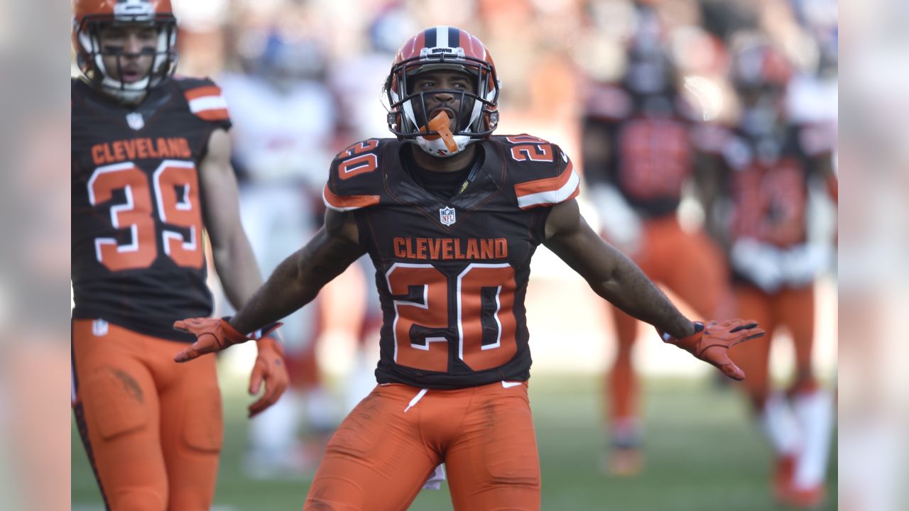 Browns issue FA tenders to Coley and Whitehead but not Boddy-Calhoun