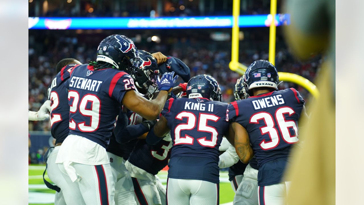 HOUSTON, TX - OCTOBER 10: The Texans punt return team awaits the snap  during the football game between the New England Patriots and Houston Texans  at NRG Stadium on October 10, 2021