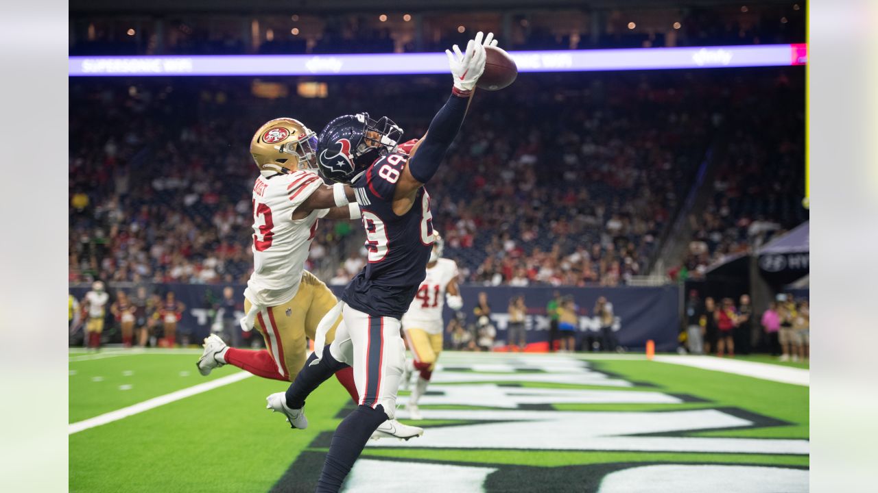 Washington Commanders wide receiver Cam Sims (89) during the NFL Football  Game between the Washington Commanders and the Houston Texans on Sunday, November  20, 2022, at NRG Stadium in Houston, Texas. The