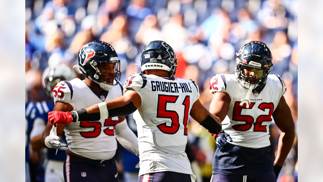 Houston Texans defensive back Terrence Brooks (29) defends during