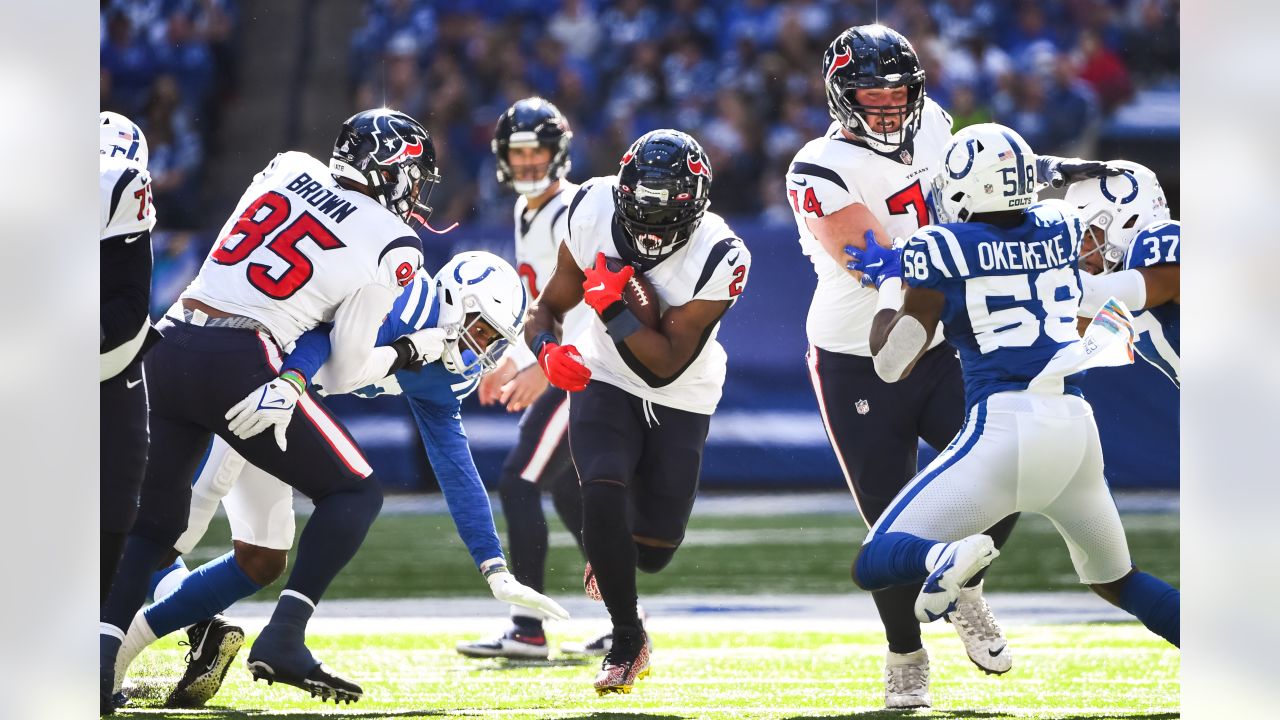 Houston Texans defensive back Terrence Brooks (29) defends during an NFL  preseason football game against the Dallas Cowboys, Saturday, Aug 21, 2021,  in Arlington, Texas. Houston won 20-14. (AP Photo/Brandon Wade Stock Photo  - Alamy