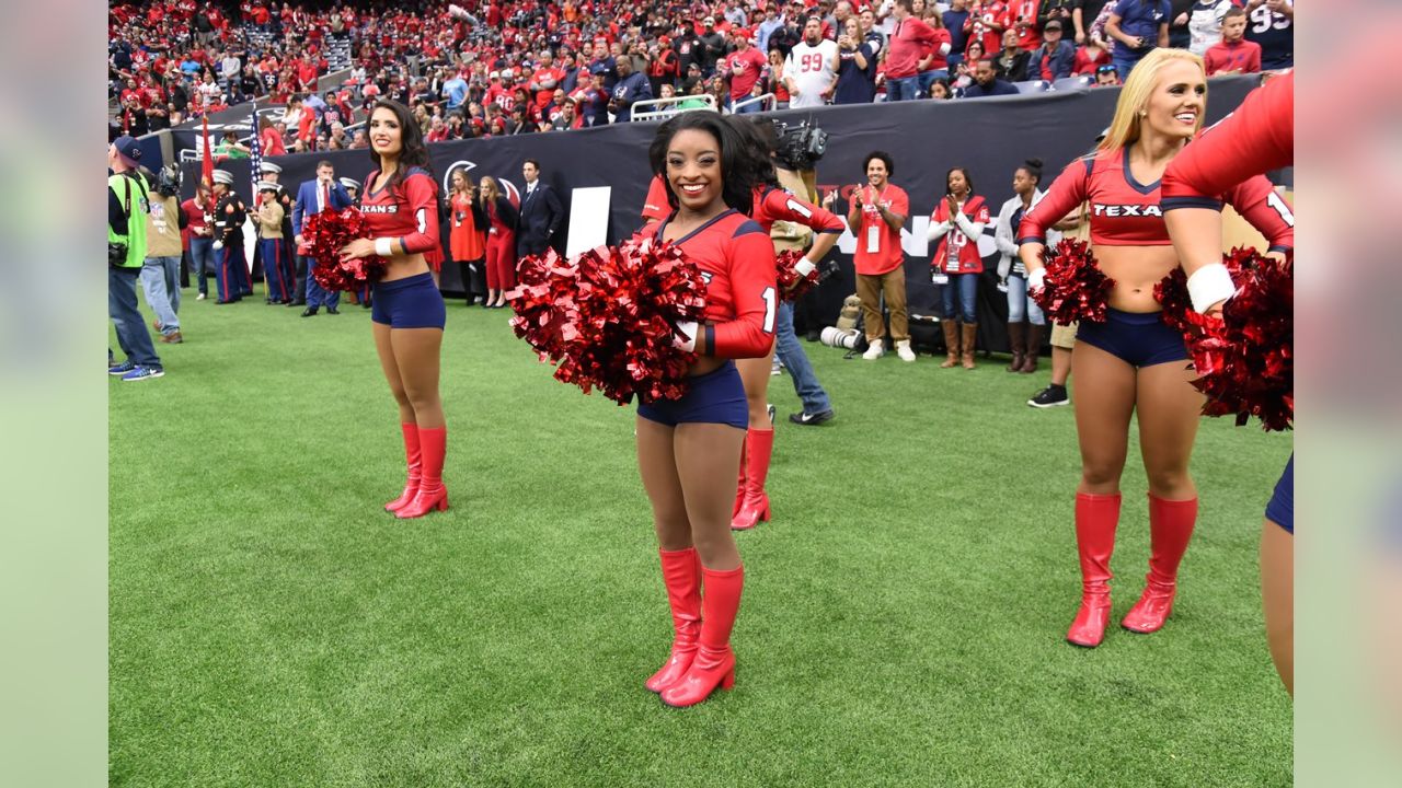 Simone Biles Cheerleader Houston Texans Game