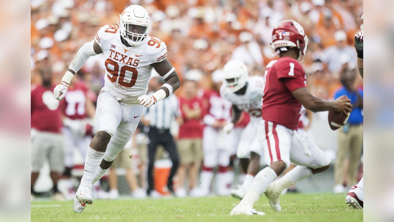 Cowboys Draft: Reviewing Texas DL Charles Omenihu ✭ Inside The Star