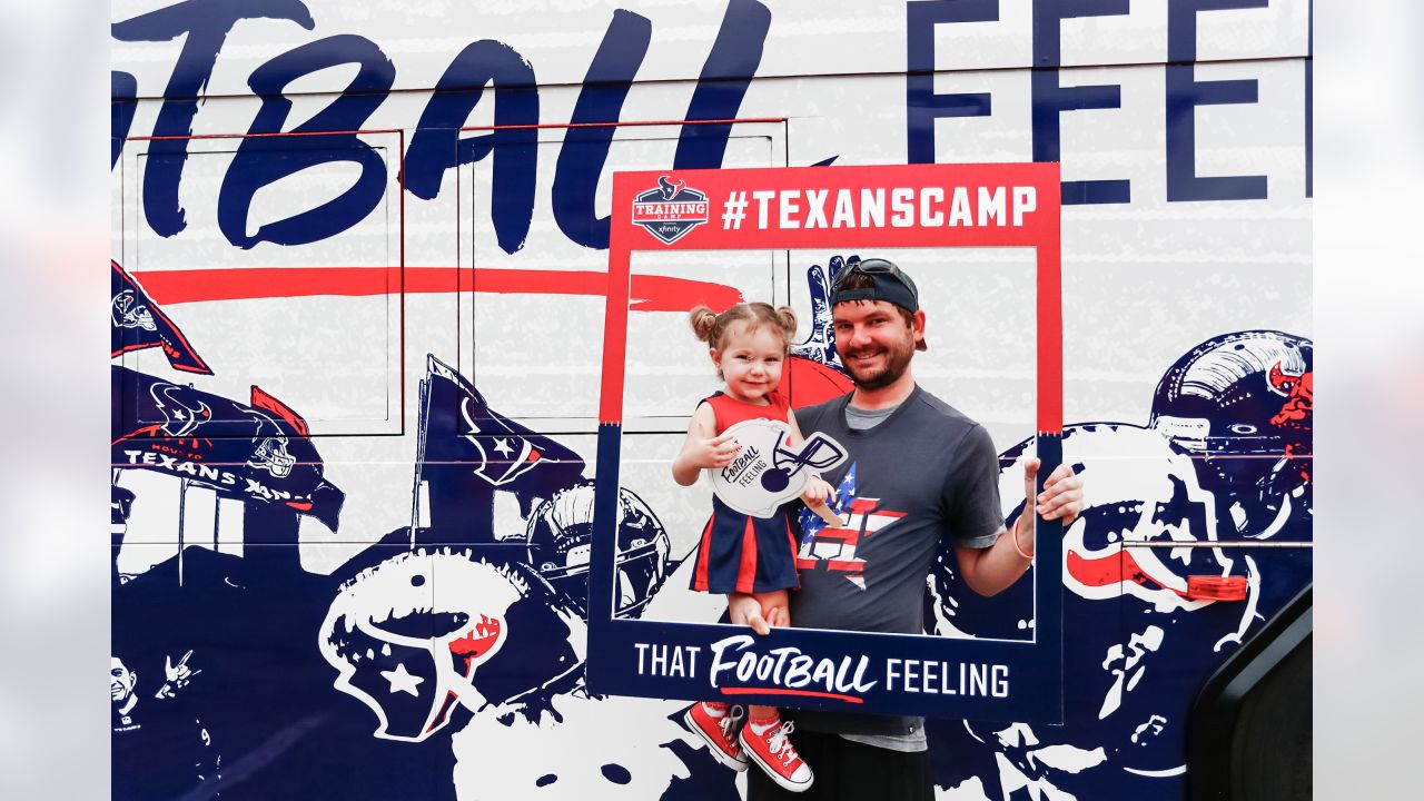 TexansCamp: Autograph Session