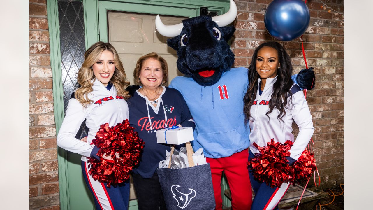 Houston Texans Season Ticket Member surprise with Verizon