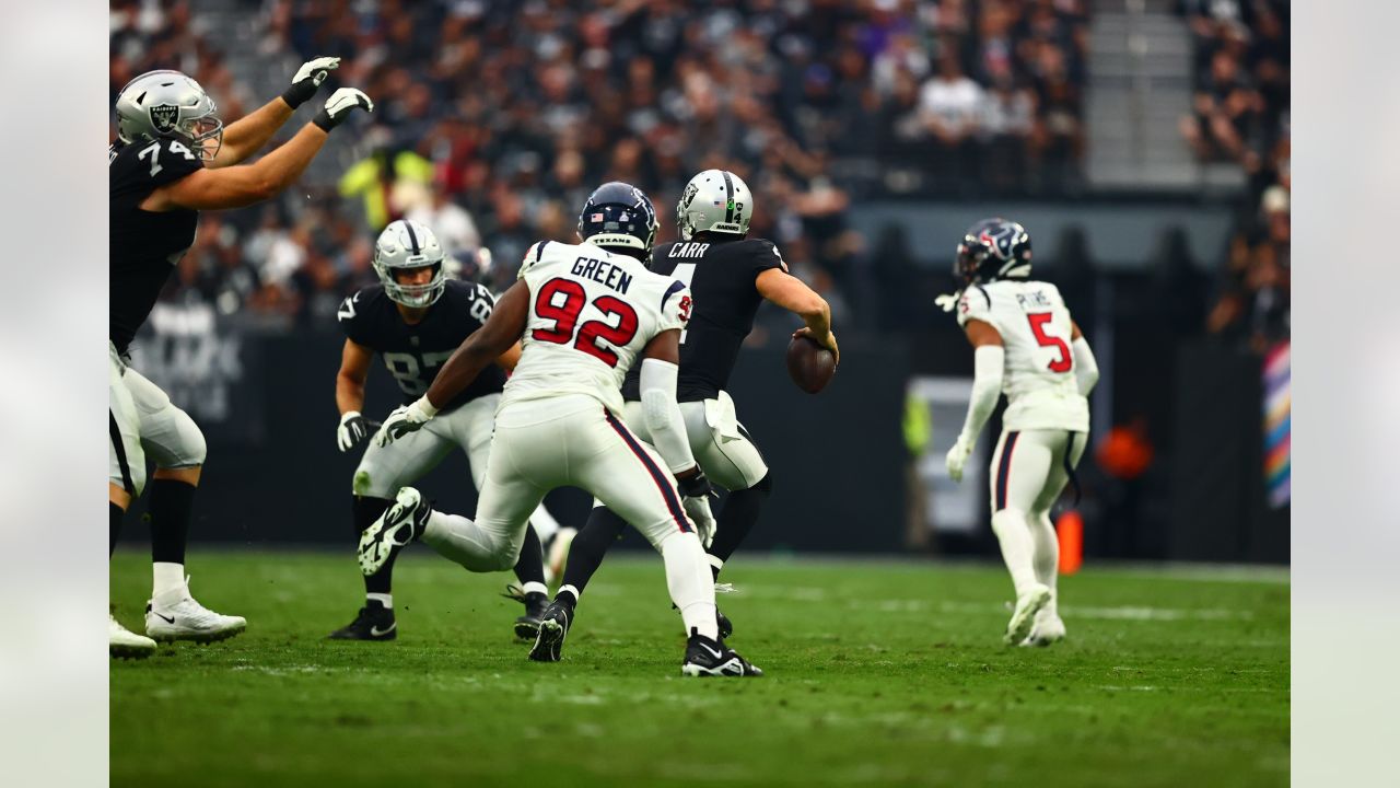 \ud83d\udcf8 Game Photos | Texans at Raiders, Week 7