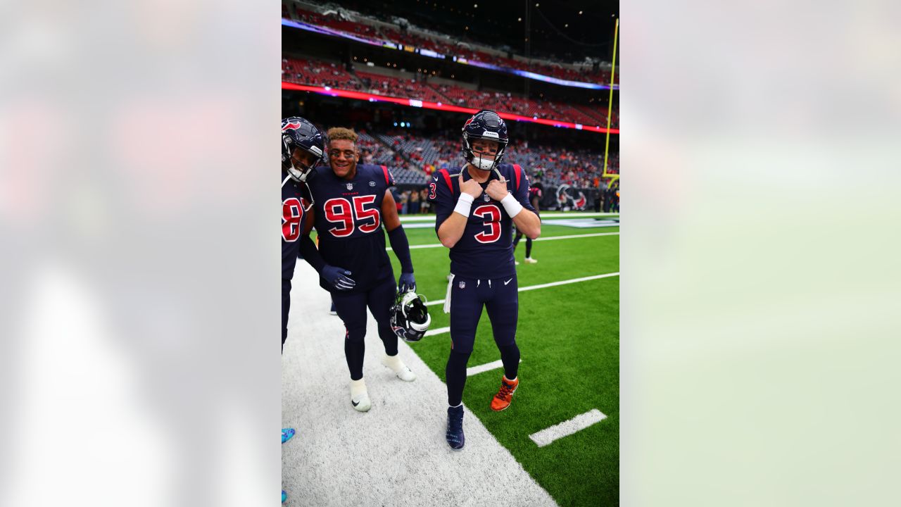 Houston Texans: Tap Tom Savage As The Starter For 2016?