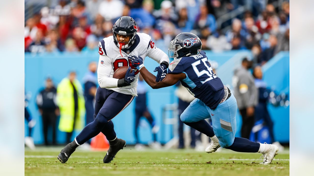 The Houston Texans fell 17-10 to the Tennessee Titans at home, but the  final score did not reflect Houston's struggles, both offensively and  defensively.