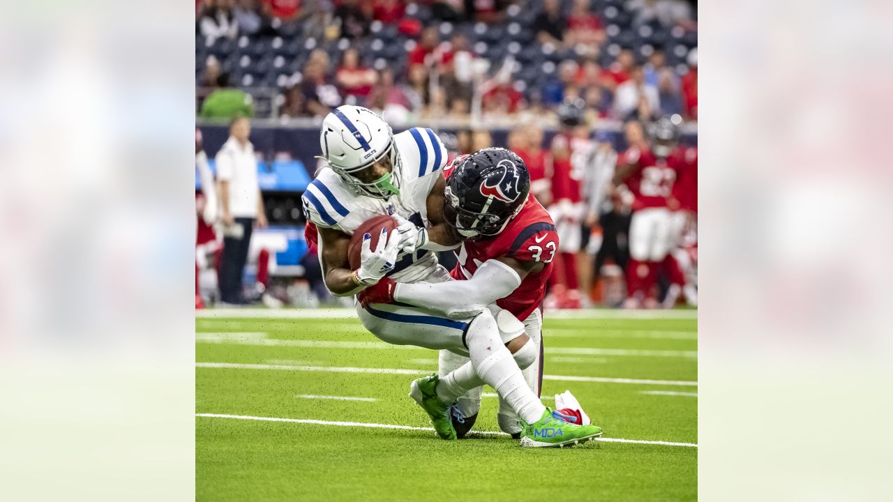 Kamu Grugier-Hill set a new franchise record in single-game tackles for the  Houston Texans during Sunday's game against the Indianapolis Colts.