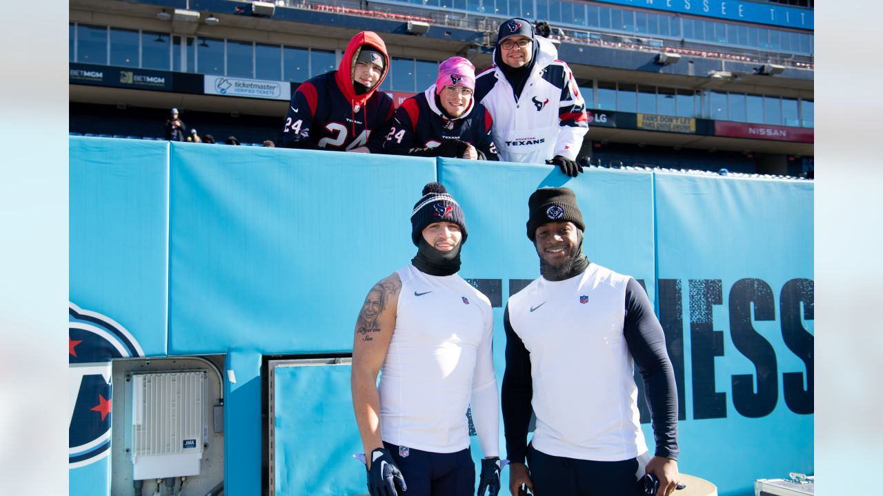 \ud83d\udcf8 Fans | Texans at Titans