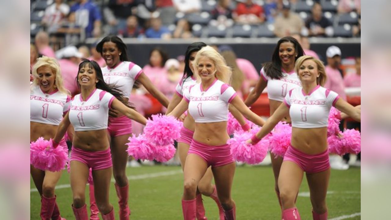 Houston Texans Cheerleaders - Our Twins, HTC Jordan & HTC Randi rocking the  #Pink Lipstick in support of Breast Cancer Awareness Month. #BabesOnParade  #GoTexans