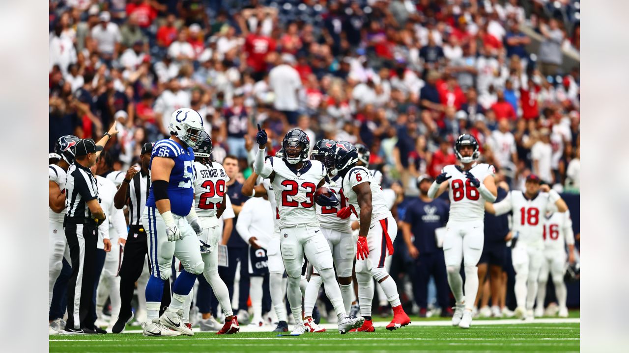 Colts vs. Texans: Colts showed up in Houston, but not many fans did