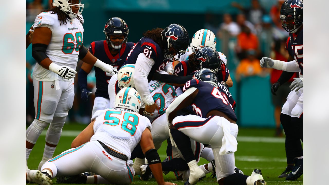 The Houston Texans are taking on the Miami Dolphins for Week 12 of the 2022  NFL Regular Season.