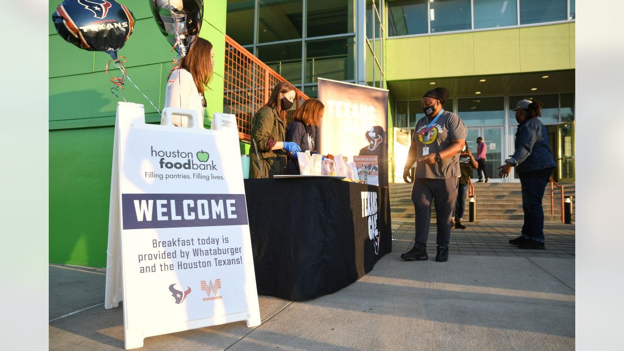 Whataburger Treats Staff and Volunteers