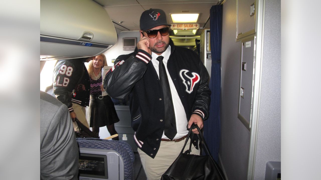 The Letterman Jacket Game! (Texans vs. Patriots 2012, Week 14) 