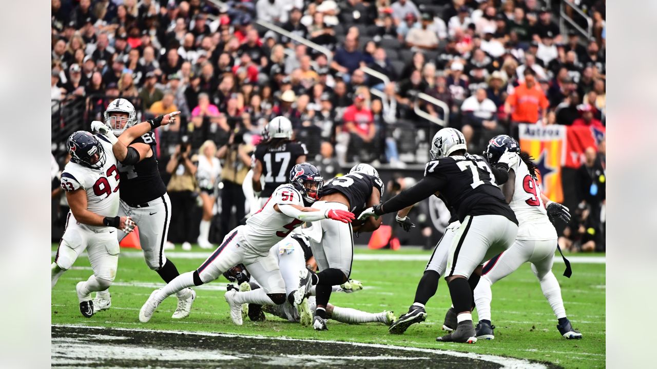 \ud83d\udcf8 Game Photos | Texans at Raiders, Week 7