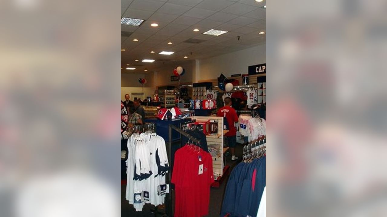 Texans Pro Shop in the Woodlands