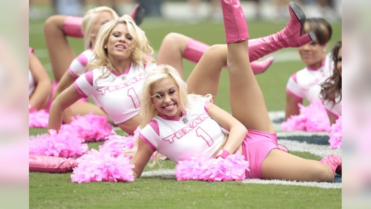 Texans cheerleaders 2024 pink shorts