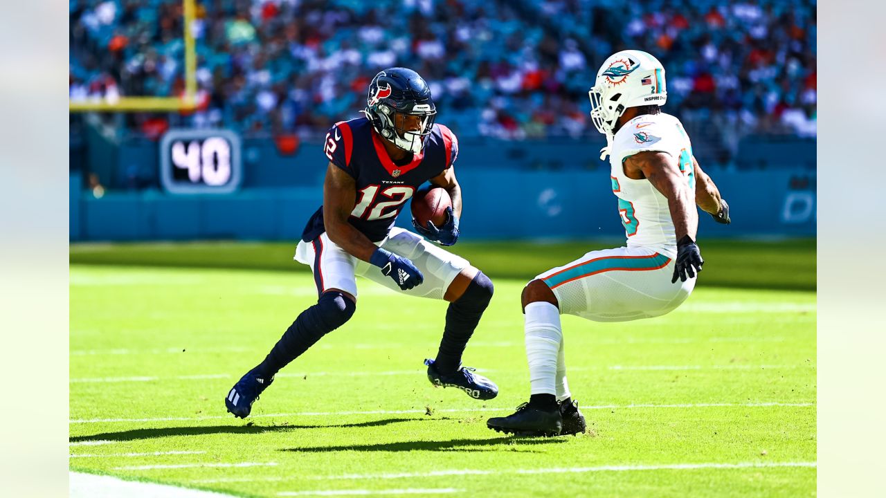 PHOTOS: Dolphins Cheer  Texans vs. Dolphins - Week 9