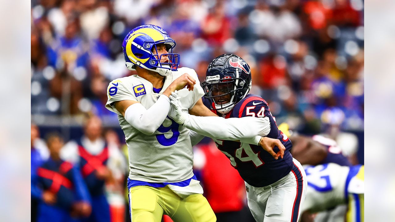 Rams get 5 sacks to shut down Mills, Texans in 38-22 win