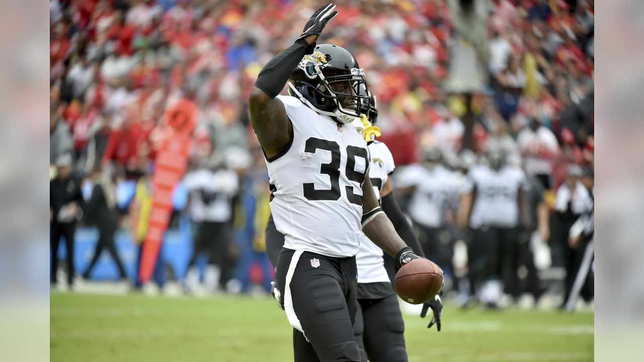 NFL free agency live updates: Tashaun Gipson agrees to 3-year deal with  Texans