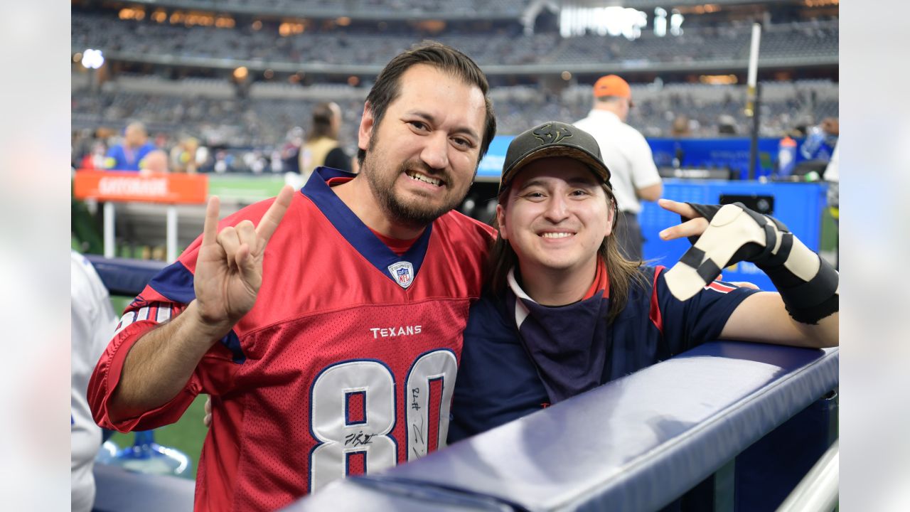 It's a beautiful day to be a Texans fan, Cowboy fans y'all be