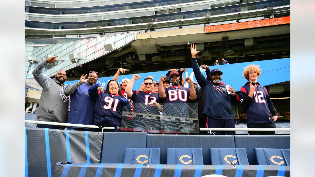 Chicago Bears vs. Houston Texans. Fans support on NFL Game. Silhouette of  supporters, big screen with two rivals in background Stock Photo - Alamy