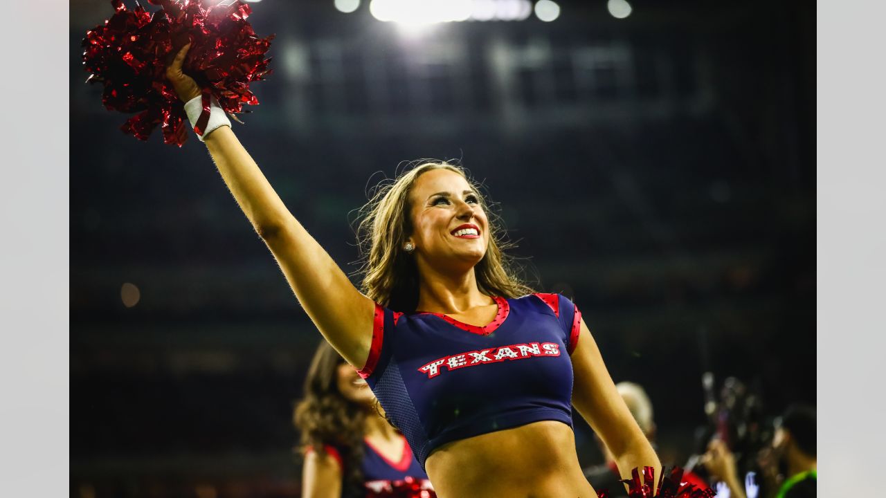 Houston Texans cheerleaders wearing salute to service uniforms perform  during an NFL football game against the New York Jets, Sunday, Nov. 28, 2021,  in Houston. (AP Photo/Matt Patterson Stock Photo - Alamy