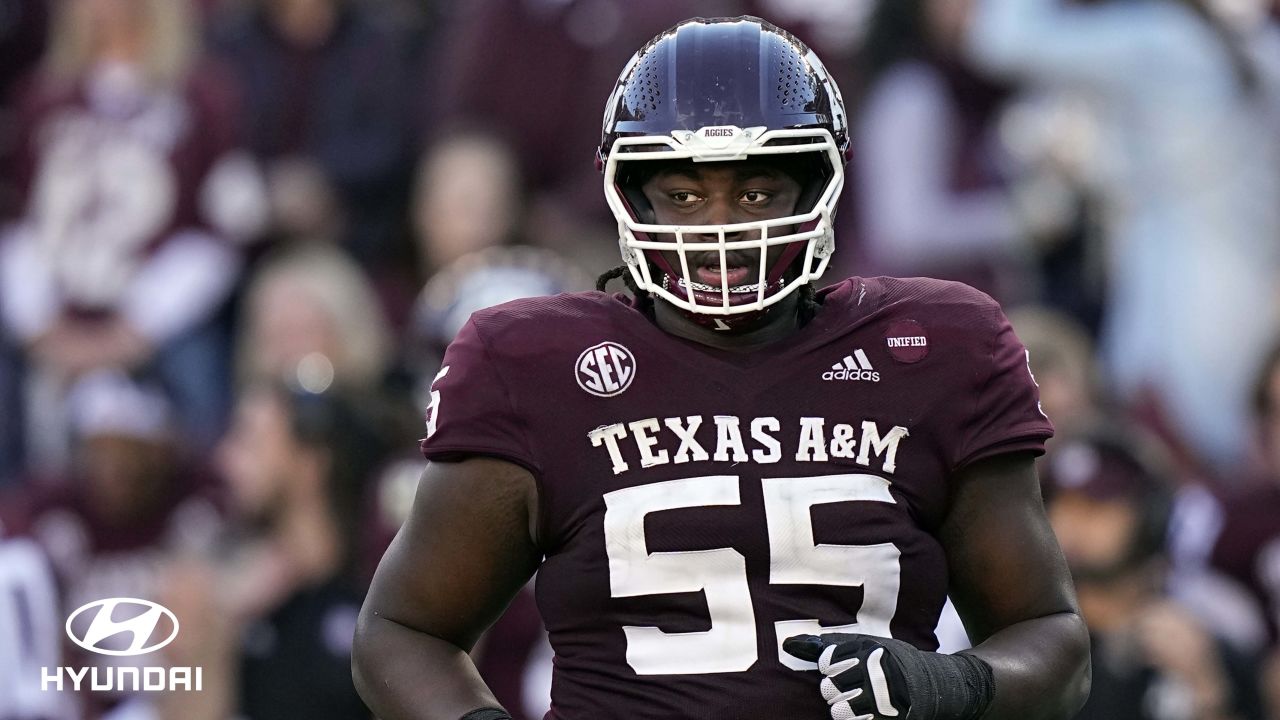 Houston Texans on X: With the 15th pick in the #NFLDraft, we select OL Kenyon  Green from Texas A&M 