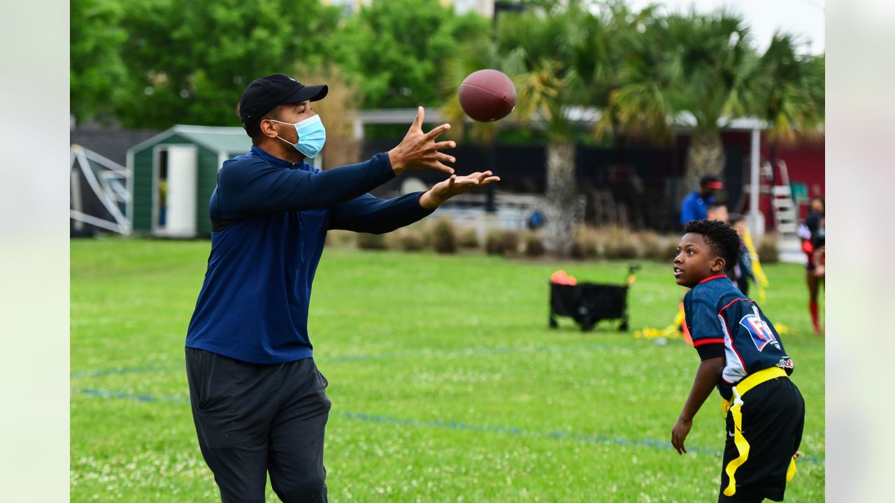 Trotter Family YMCA - Here's the Game Plan: Register your child for Houston  Texans NFL Flag Football and have FUN this Fall! Whether it's a first down  or a touchdown, cheer your