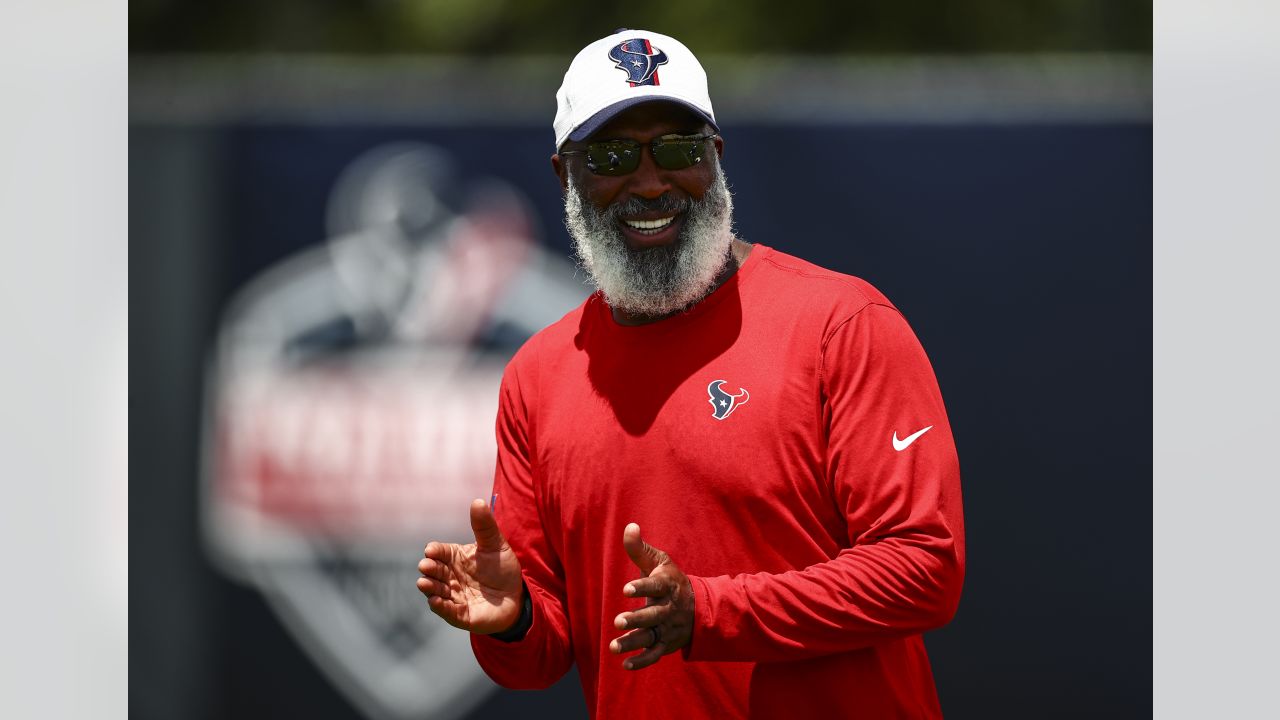 Lovie Smith attends Brian Urlacher's Pro Football Hall of Fame induction -  The Champaign Room