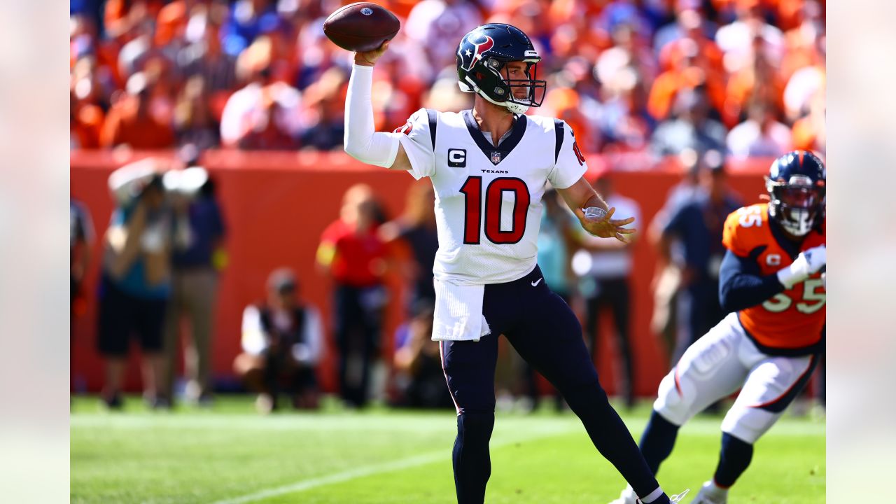 Houston Texans unable to finish strong again, lose to Broncos as Davis  Mills falters in fourth quarter