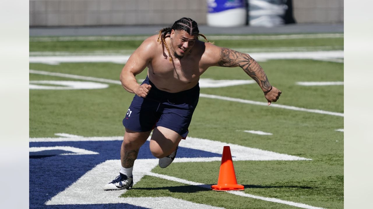 Houston Texans' Roy Lopez 'exceeded' expectations, keeps growing entering  second NFL season