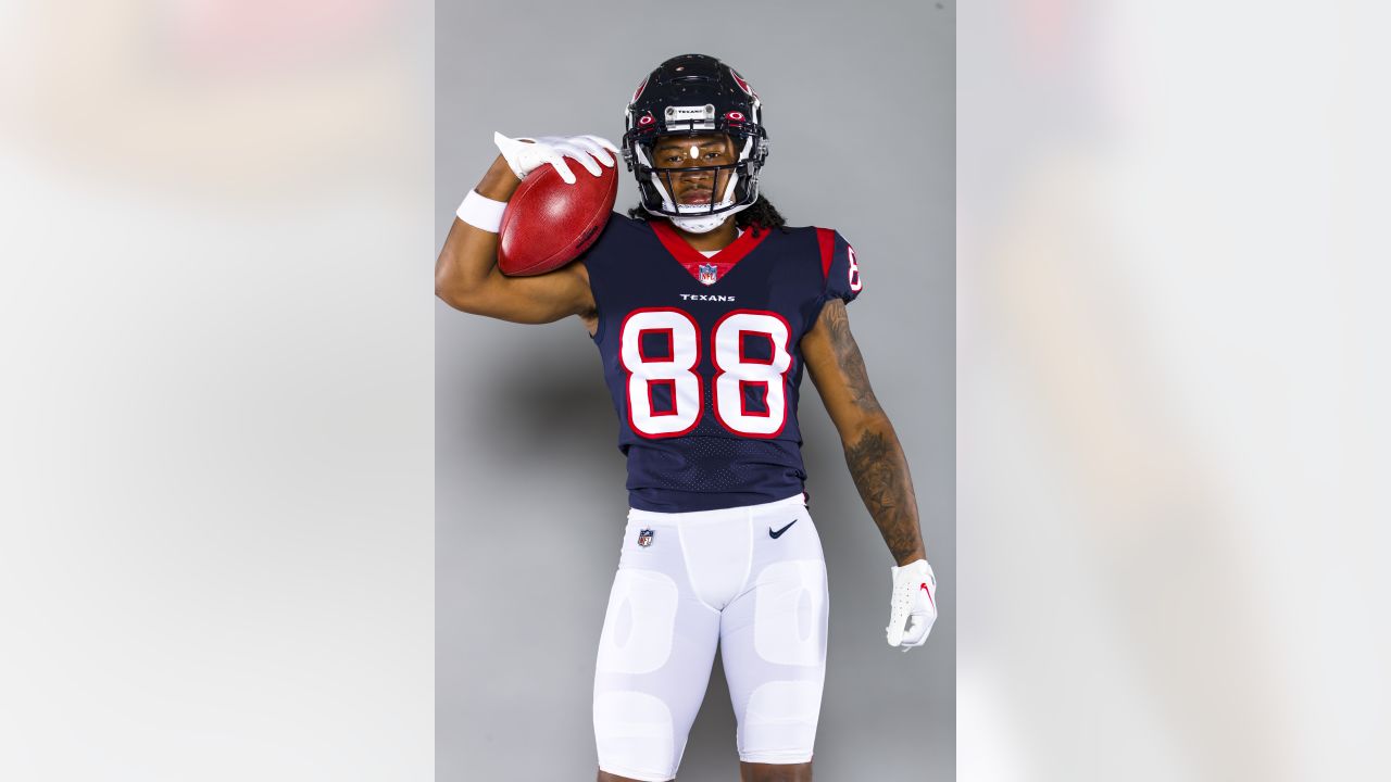 who do the texans play in 2022